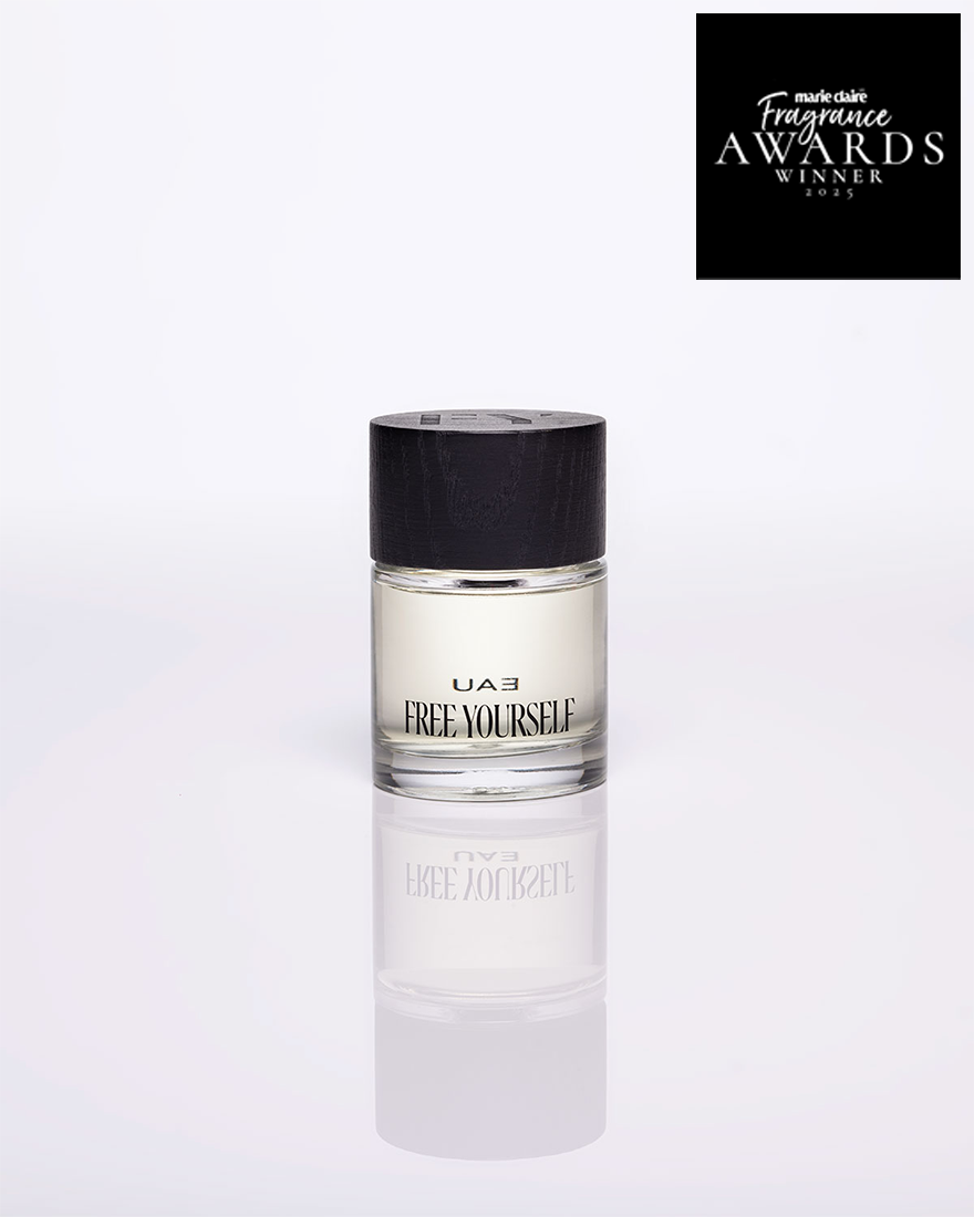 Eau (Water) — Eau de Parfum: 50ml