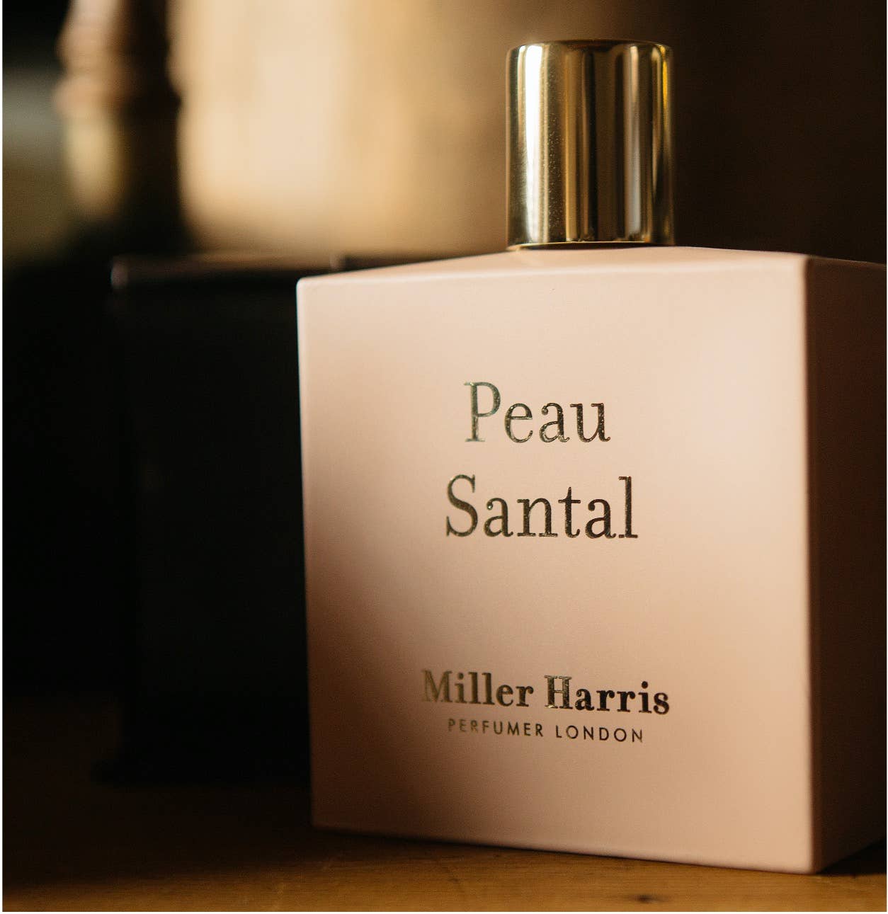 Peau Santal - An ambery, woody, spicy fragrance: 50ml