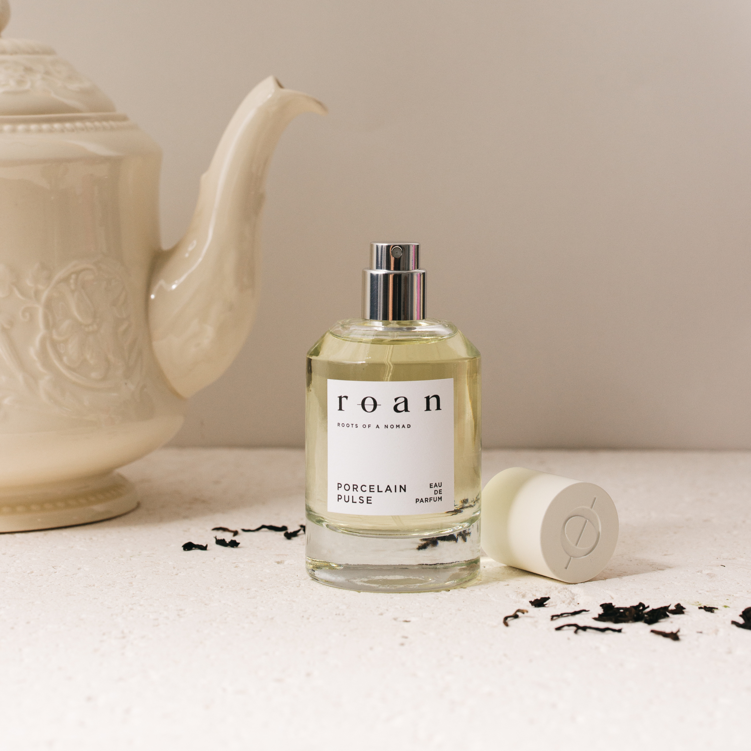 Porcelain Pulse Eau De Parfum | Darjeeling Tea, Fruity Amber
