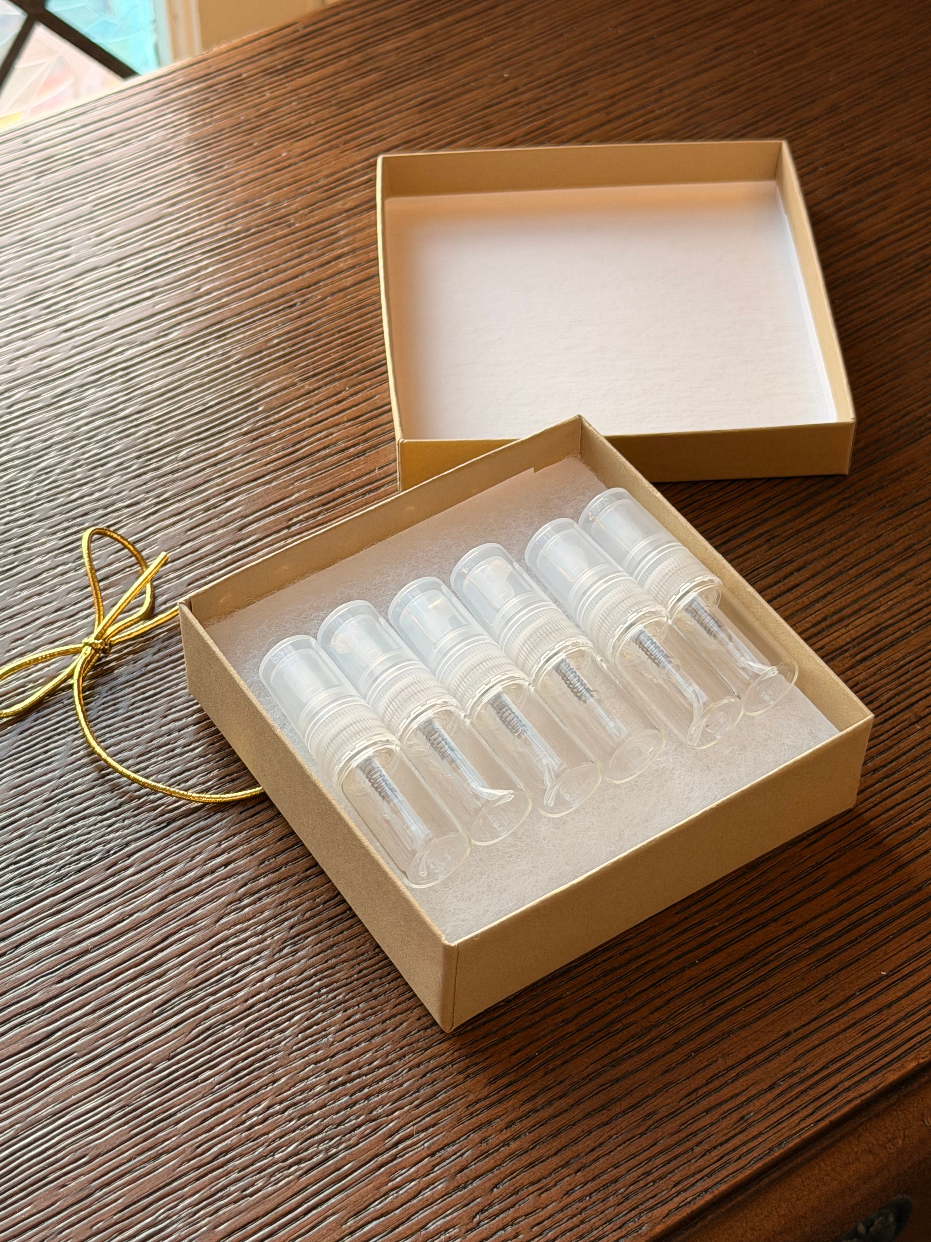 Monthly Tray Discovery Set